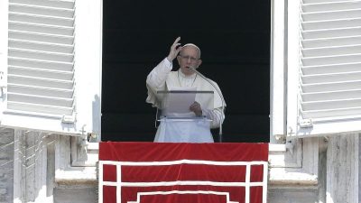 Papst: Politik ist nicht den Regierenden vorbehalten