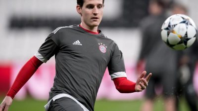 FC Bayern stimmt Wechsel von Rudy zu Schalke 04 zu
