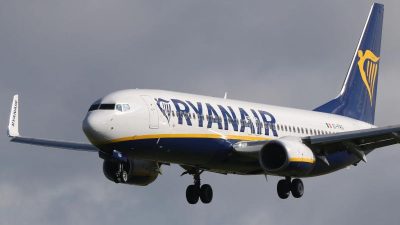Feueralarm: Ryanair-Flug aus Berlin muss in Griechenland notlanden