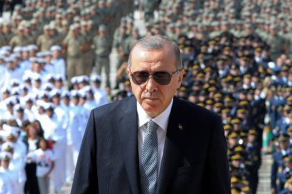 Tochter von in Türkei inhaftiertem Deutschen startet Online-Petition