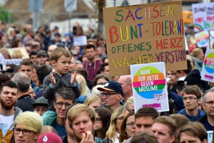 Große Demonstrationen gegen Rassismus in drei Städten geplant