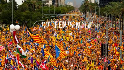 Katalonien: 200 Jahre Haft für die Anführer der Unabhängigkeitsbewegung