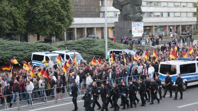 Rund 3500 Teilnehmer bei neuer Demonstration in Chemnitz