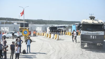 Protest wegen unmenschlichen Bedingungen auf Istanbuler Flughafen-Baustelle – 24 Streikende verhaftet