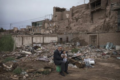 Verfolgung von Uiguren in China: Menschenrechtler fordern Sanktionen