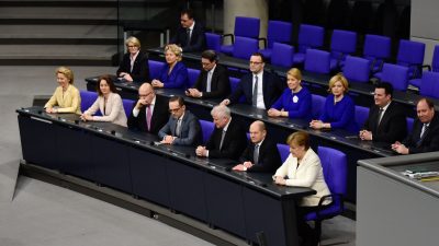 Broders Spiegel: „Die wirklichen Witzbolde sitzen im Kabinett“