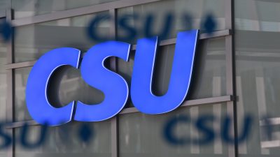 CSU-Parteitag will Söder zum neuen Parteichef küren