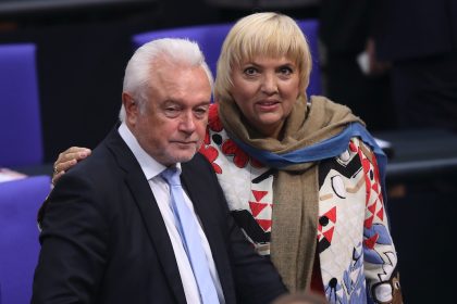 FDP und Grüne bieten Merkel Zusammenarbeit an