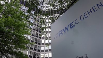 RWE-Chef attackiert Bundesregierung: Sie läßt das Unternehmen im Regen stehen