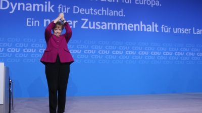 Merkel lehnt Forderung nach begrenzter Amtszeit für Bundeskanzler ab