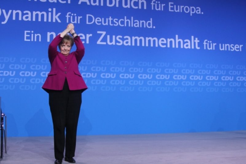 Merkel lehnt Forderung nach begrenzter Amtszeit für Bundeskanzler ab
