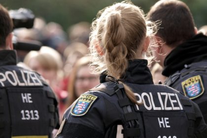 Polizeigewerkschaften sehen Maaßen-Debatte als Sicherheitsrisiko: “Alles andere als verantwortliches Regierungshandeln”