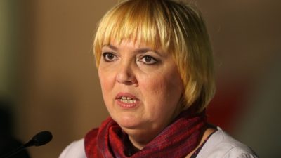 Claudia Roth verurteilt Angriff auf AfD-Politiker – Özdemir fordert „Methoden des Rechtsstaats“ für „Nazis raus“