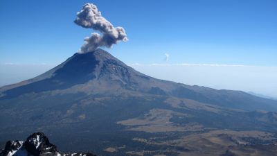 Vulkan Popocatépetl in Mexiko zeigt Aktivität