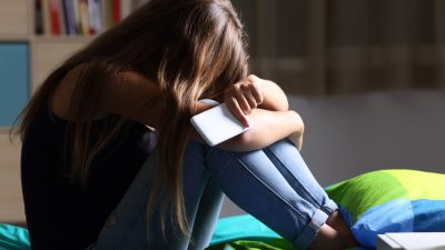 Bad Vilbel: 14-Jährige während „Date“ mit Internet-Bekanntschaft im Park vergewaltigt?