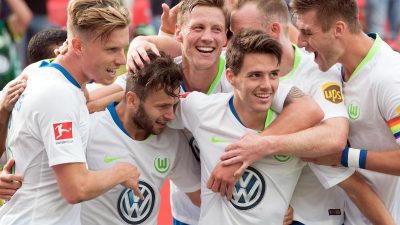 Wolfsburg nach Sieg an der Spitze – Werder gewinnt spät