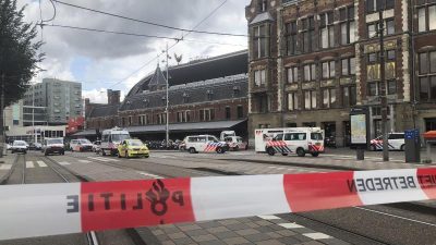 Mutmaßlicher Messerangreifer von Amsterdam wird Haftrichter vorgeführt