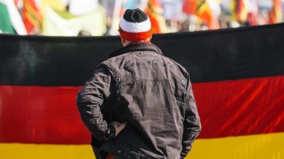 „Kein Schulterschluss“: AfD Sachsen grenzt sich von Pegida ab