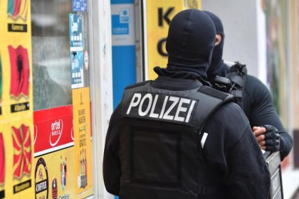 Wieder Razzia in Berlin: Polizei geht gegen kriminelle arabische Großfamilien vor