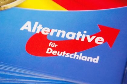 Von Storch: “Es kommt jetzt zur vollständigen Vermischung von Migration und Asyl, offiziellerweise”