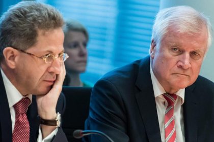 Hans-Georg Maaßen bleibt im Amt – es hagelt Kritik