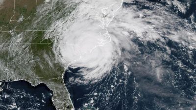 Hurrikan der zweithöchsten Kategorie 4 steuert auf Mexiko zu