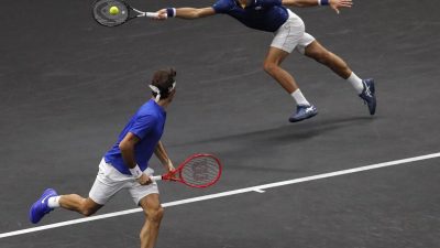 Federer und Djokovic verlieren Doppel bei Rod-Laver-Cup
