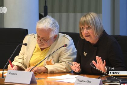 „Stoppt illegale Migration“: Alles über die Aufreger-Petition von Vera Lengsfeld