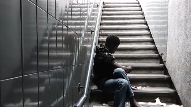 Paris: Fixerstuben für Drogensüchtige lösen nicht das städtische Drogenproblem + Video