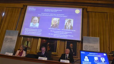 Physik-Nobelpreis geht an drei Wissenschaftler für Laser-Forschungen