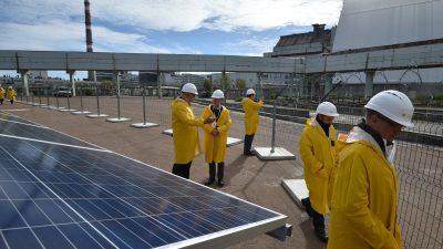 Ukraine: Solarkraftwerk eingeweiht – 100 Meter neben der Reaktorruine von Tschernobyl