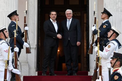 Es geht um über 270 Milliarden Euro: Steinmeier bittet Griechenland um Verzeihung für Gräuel der NS-Besatzung