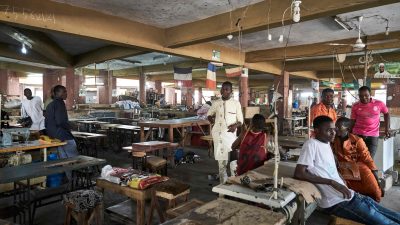 Flüchtlingsbewegungen hauptsächlich wegen Arbeitslosigkeit – Ramsauer will mehr Engagement mittelständischer Firmen in Afrika