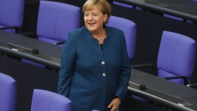 Regierungserklärung von Kanzlerin Merkel: „Löschung illegaler Inhalte auf Internetseiten in Europa soll vereinfacht werden“