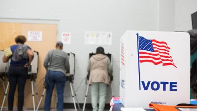 USA: Freiheit der Wahlmänner in Zukunft eingeschränkt – Oberster Gerichtshof bestätigt Strafen gegen „untreue Wahlleute“
