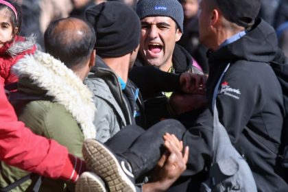 Video: Erneut Gewalt zwischen Migranten und Polizei an bosnisch-kroatischer Grenze