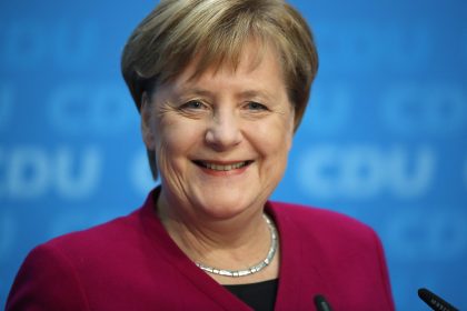Merkel verleiht Integrationspreis: „Deutschland wäre um vieles ärmer ohne seine Bürgerinnen und Bürger mit Migrationshintergrund”