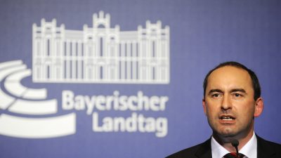 Freie Wähler nach der Bayern-Wahl: Parteichef Aiwanger nicht gegen Zusammenarbeit mit AfD – Parteigründer Grein warnt vor CSU und Söder