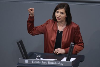 Göring-Eckardt: Auf einem sterbenden Planeten gibt es keine Jobs