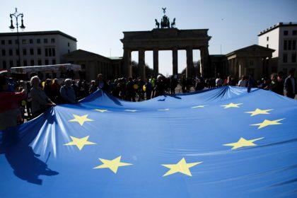 Regierung will EU-Geld an Rechtsstaatlichkeit knüpfen