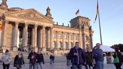 Stimmungsbild vom Tag „Der Deutschen Einheit“ 2018 (Teil 1): „Die Regierenden haben das Volk vergessen“