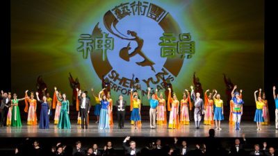 Heutiges Kulturhighlight: „Shen Yun“ startet Deutschland-Tournee 2019 mit ausverkauftem Haus im Aalto-Theater Essen + Video