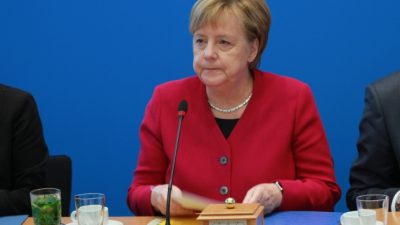 Pressekonferenz: Merkel bestätigt Verzicht auf Parteivorsitz