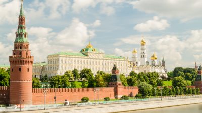 Russland und der Migrationspakt: Warum der Kreml daran festhalten wird