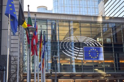 „Mehr EU“ – in großen Schritten: Prominente richten pro-europäischen Appell an Bundesregierung