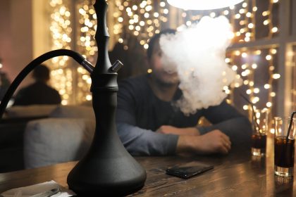 Reiseführer rät Innensenator Geisel: Lieber nicht in die Shisha-Bar