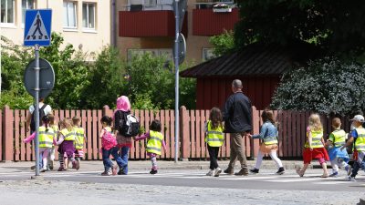 In Deutschland fehlen mehr als 270.000 Kitaplätze für Kinder unter drei