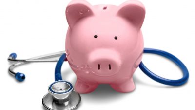 Ab 1. Januar: Gesetzlich Versicherte zahlen künftig weniger für ihre Krankenkasse