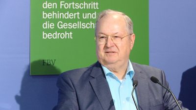 Berlin: SPD-Gruppe will Ex-Bürgermeister Buschkowsky ausschließen, weil er Aussagen Sarrazins teilt