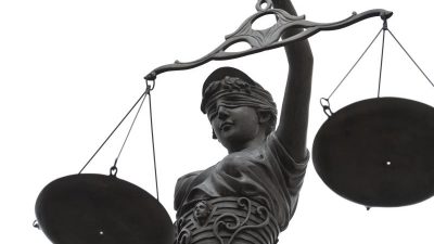 Gerichte überlastet: 1,2 Millionen Strafverfahren wegen Geringfügigkeit eingestellt – Tendenz steigend